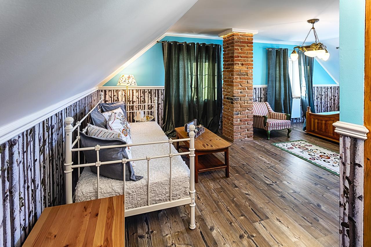Chateau Nightingales Hostoun Екстер'єр фото