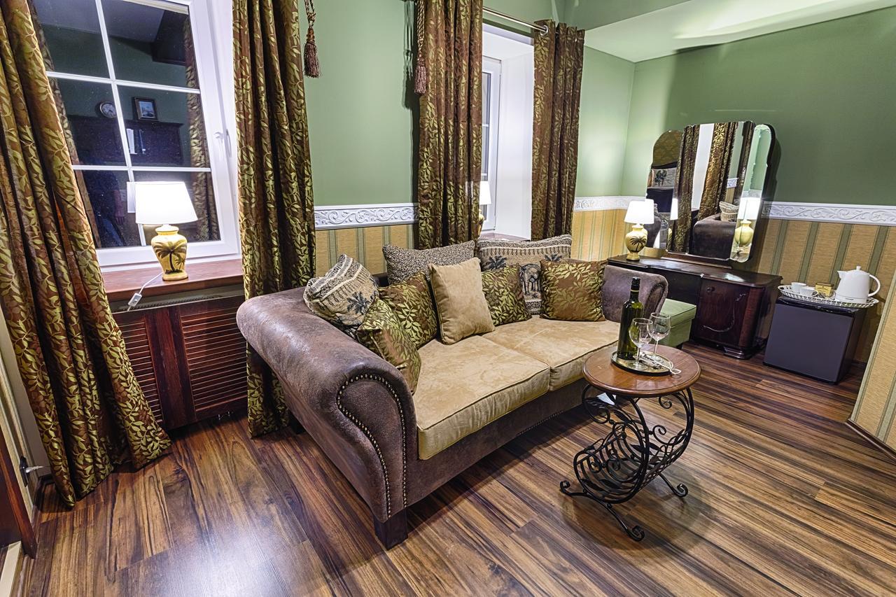 Chateau Nightingales Hostoun Екстер'єр фото